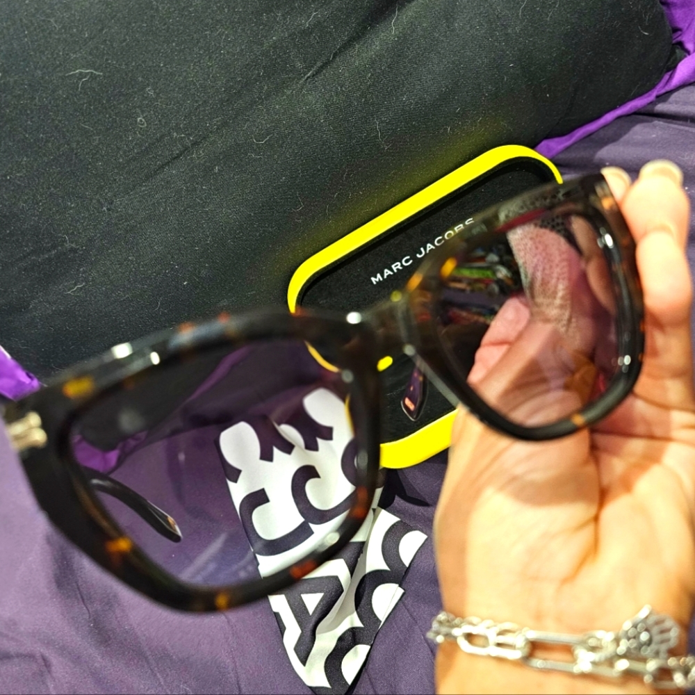 Authentic New Marc Jacobs Sunglasses - image 2